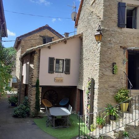 Chambres D'Hotes Auberg'Inn Ambialet Luaran gambar