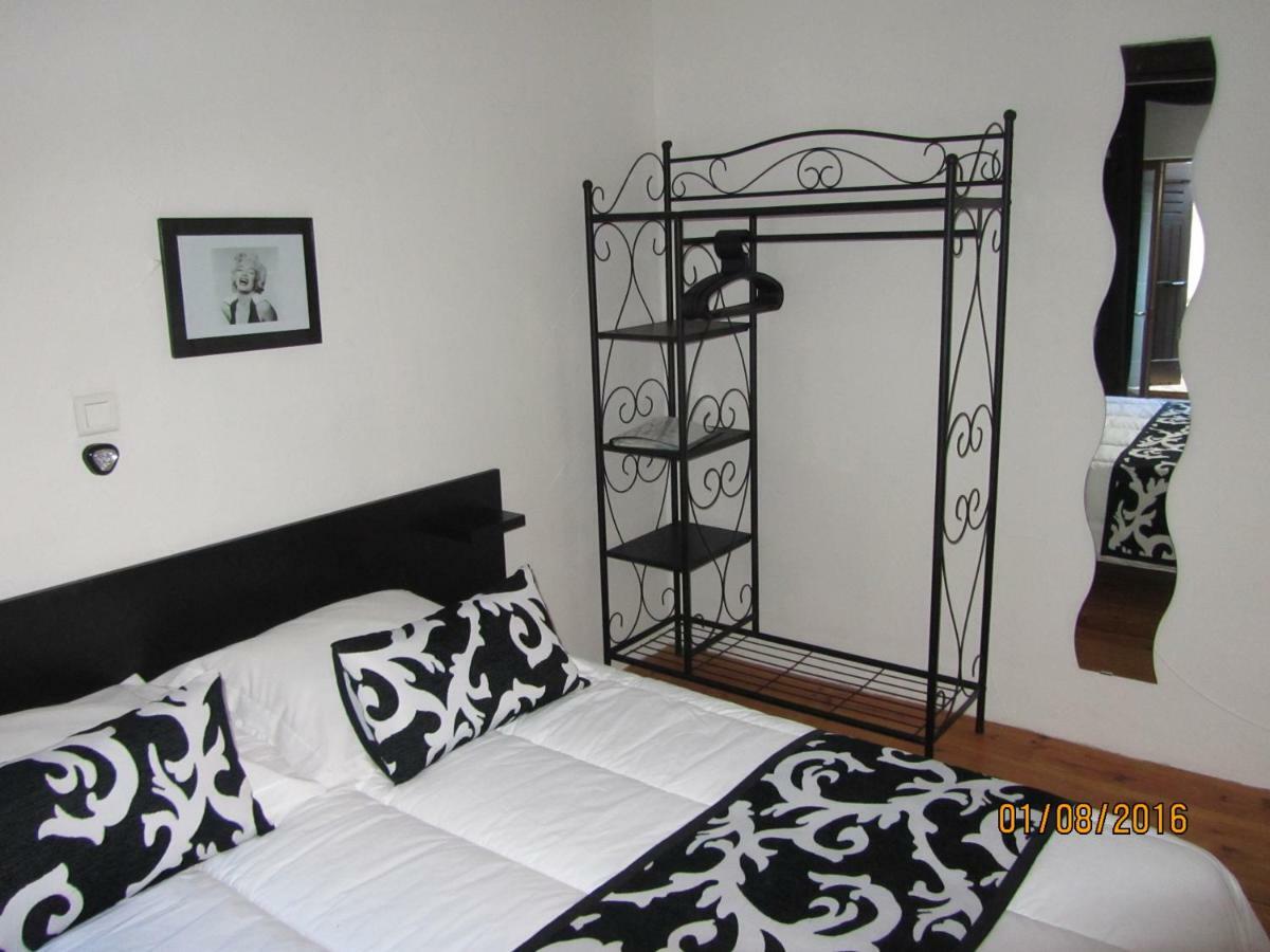 Chambres D'Hotes Auberg'Inn Ambialet Luaran gambar