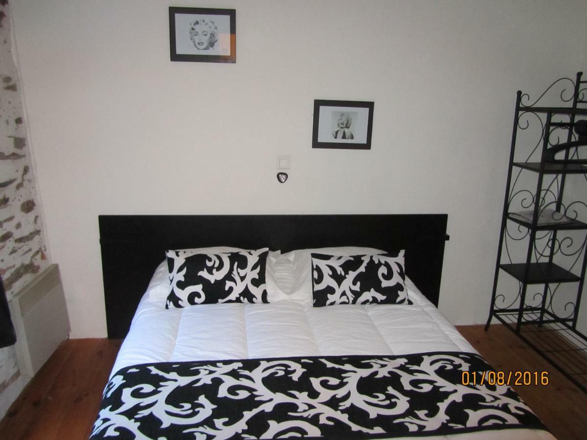Chambres D'Hotes Auberg'Inn Ambialet Luaran gambar